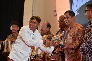 PT KIW Anugerah Jawa Pos Radar Semarang 2019 