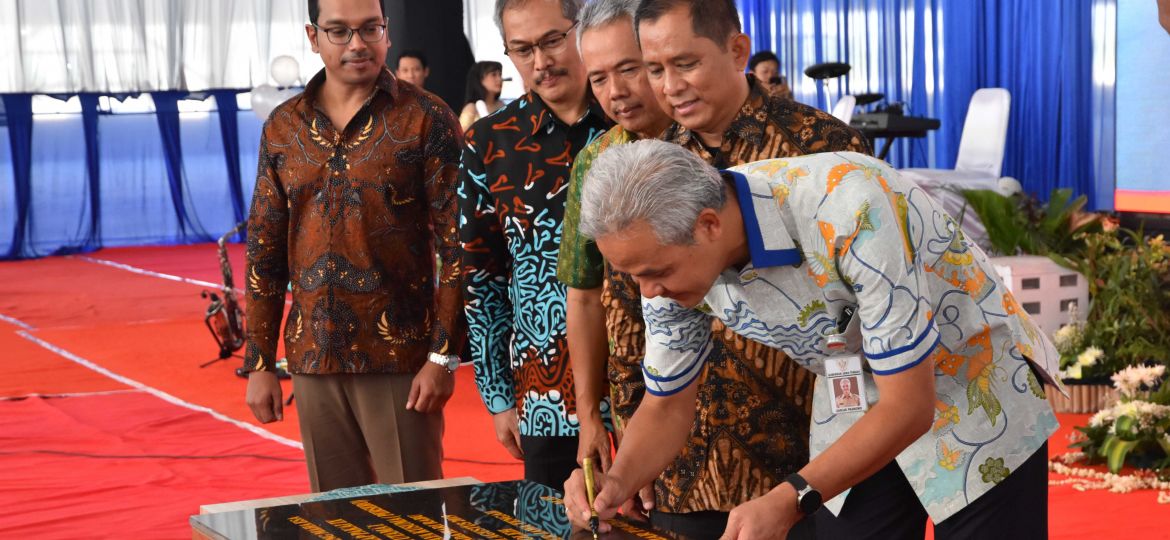 Peresmian BPSP 9 PT KIW Gubernur Jateng Ganjar Pranowo