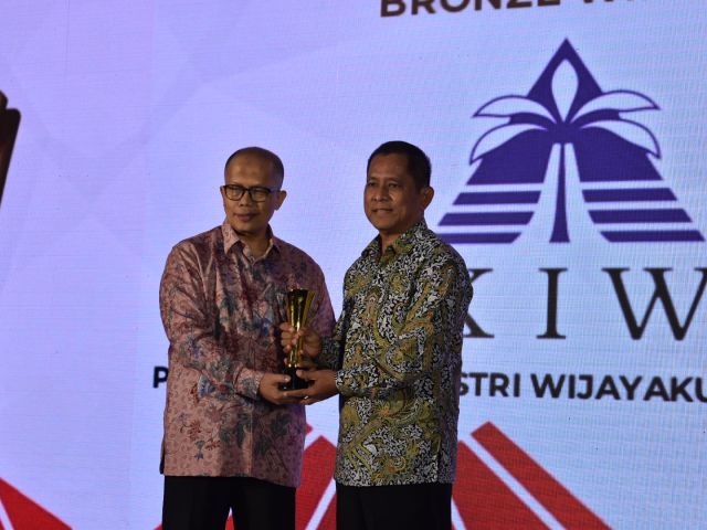 Penghargaan dalam 2nd Revolusi Mental Award 2019