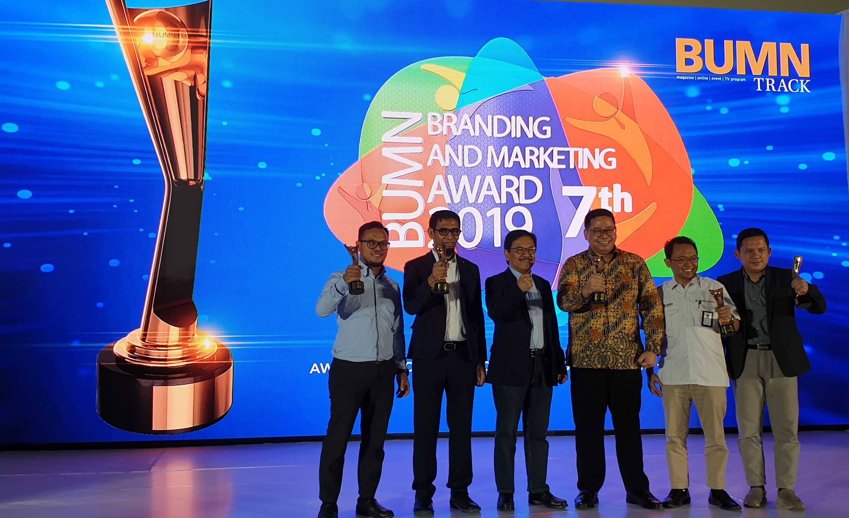 BUMN Branding & Marketing Award 2019 KIW